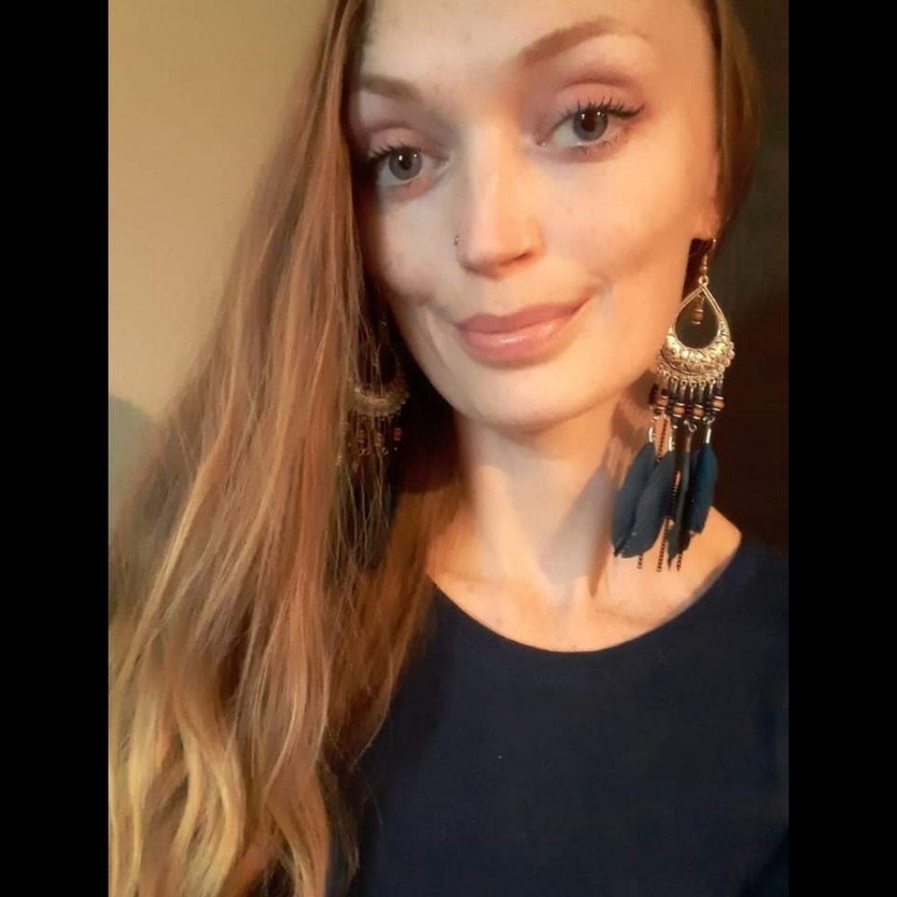 Meet your Posher, Qrishelle